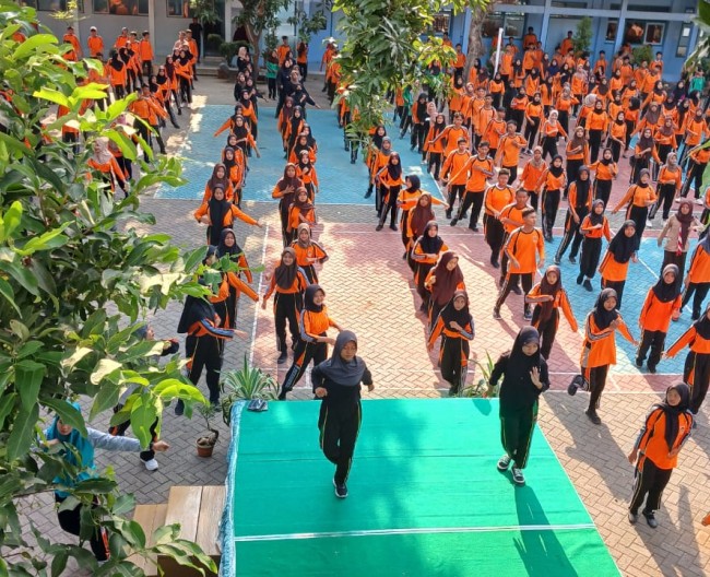 Kegiatan Senam Bersama Setiap Hari Jumat